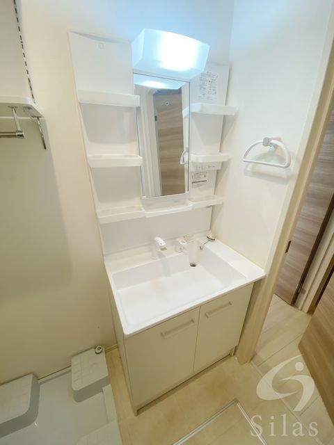 拡大写真:grasmere A 2階203の内観