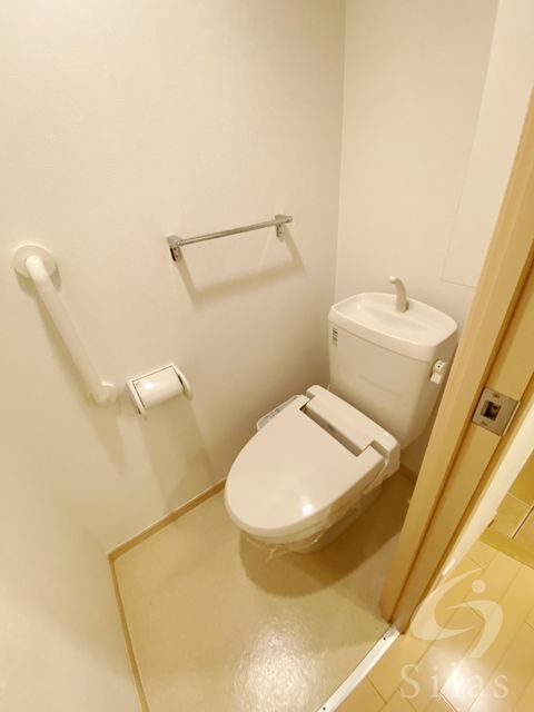 拡大写真:サニーハウス 香 3階301の内観