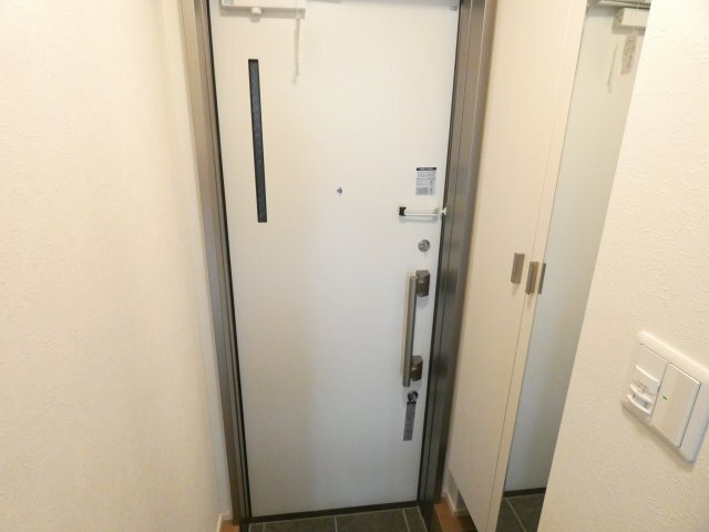 拡大写真:世田谷区代田6丁目 1階101の玄関