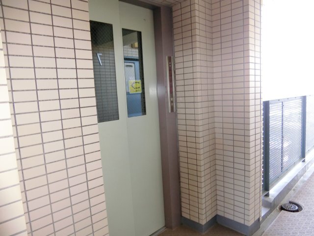 拡大写真:世田谷区羽根木1丁目 5階501のその他設備