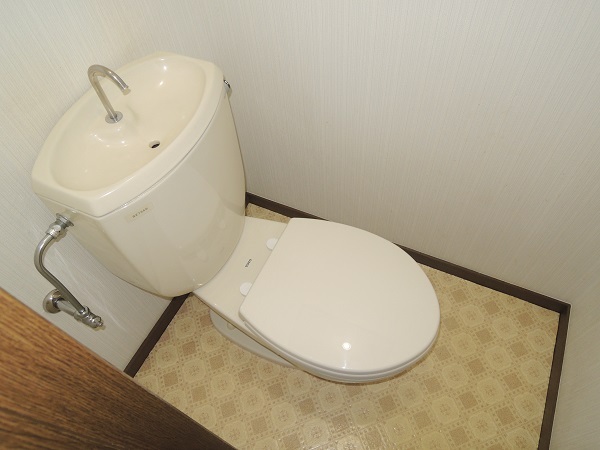 拡大写真:世田谷区下馬1丁目 1階101のトイレ
