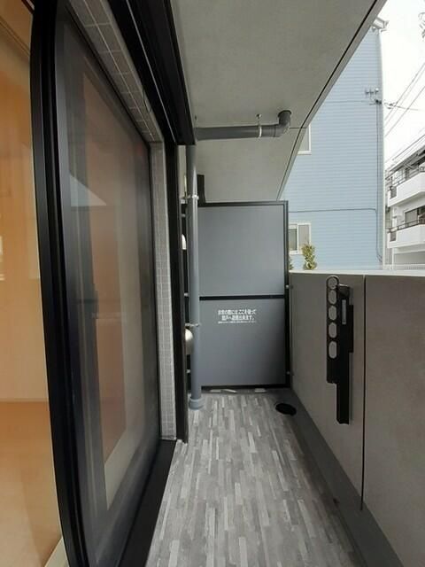 拡大写真:渋谷区西原3丁目 1階102のバルコニー