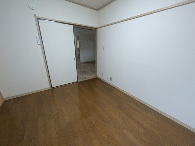 拡大写真:世田谷区三軒茶屋1丁目 3階302の居間