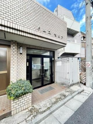 拡大写真:世田谷区宮坂2丁目 2階202のエントランス