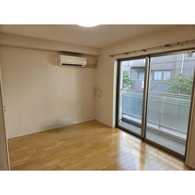 拡大写真:世田谷区駒沢3丁目 2階202の居間