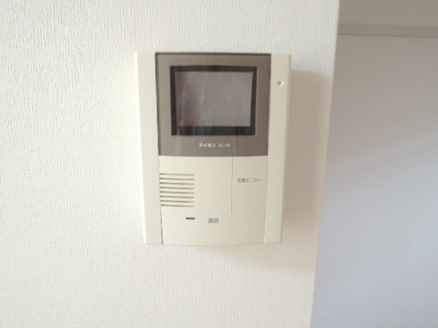 拡大写真:世田谷区弦巻3丁目 2階204のセキュリティ
