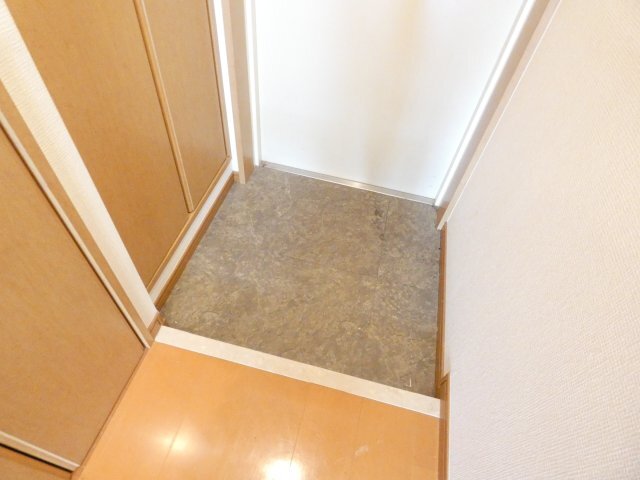 拡大写真:世田谷区砧6丁目 5階502の玄関