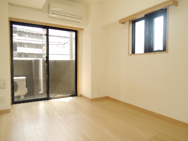 拡大写真:狛江市和泉本町1丁目 5階505の居間