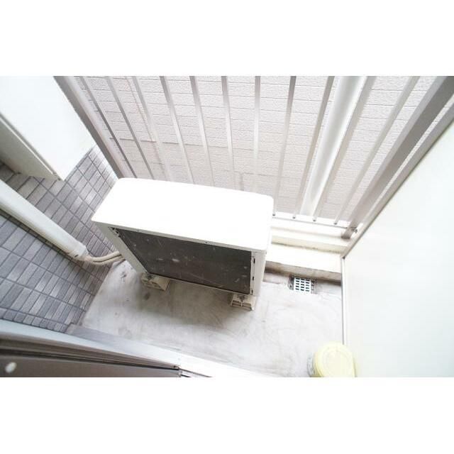 拡大写真:世田谷区砧8丁目 1階103のバルコニー