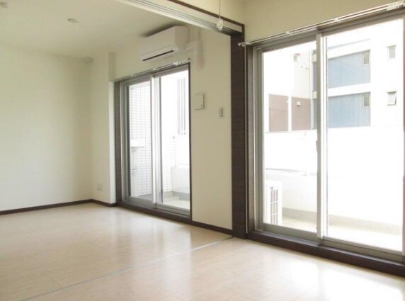 拡大写真:川崎市多摩区登戸 5階503の居間