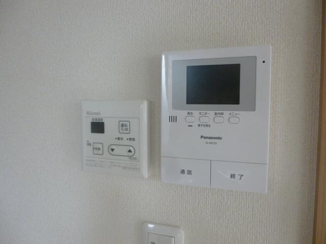拡大写真:世田谷区上用賀3丁目 2階201のその他設備