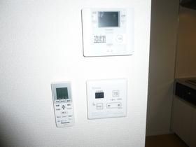 拡大写真:世田谷区桜丘2丁目 2階203のセキュリティ