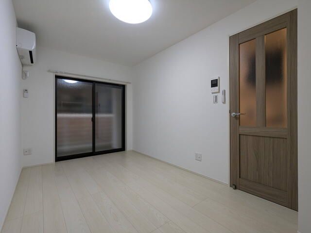 拡大写真:川崎市多摩区登戸 1階102の居間