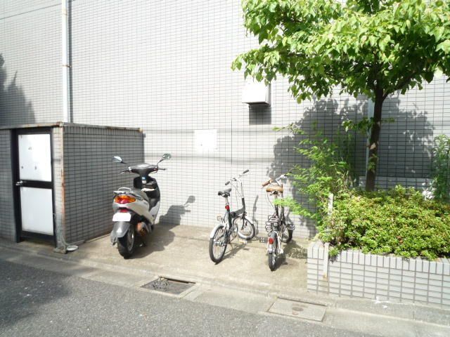 拡大写真：世田谷区千歳台６丁目 3階305のその他共有部分