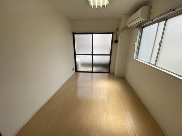 拡大写真:渋谷区本町2丁目 5階505の寝室