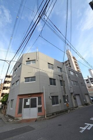 小松ビル2の外観