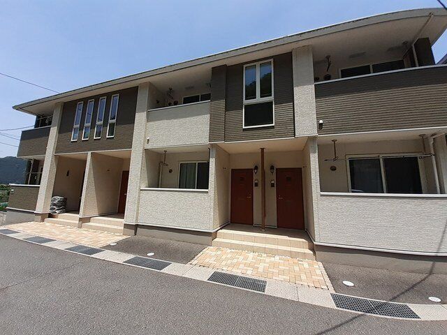 アート・ハウス 弐番館の外観
