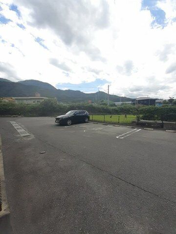 拡大写真:セイバリー・K 1階102の駐車場があるので、車を買う予定の方も安心です