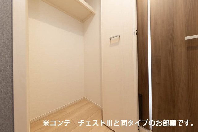 拡大写真:中筋1丁目アパート 3階303の小物を収納するのに便利です