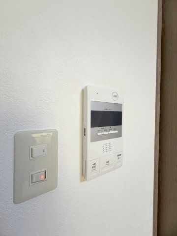 拡大写真：フォンテーヌ勝間 2階203のセキュリティ
