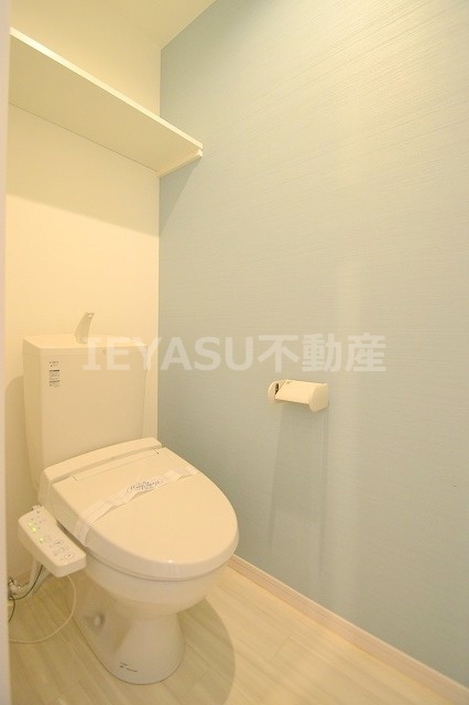 拡大写真：Regalest　Laulea　草津　2 3階302のトイレ
