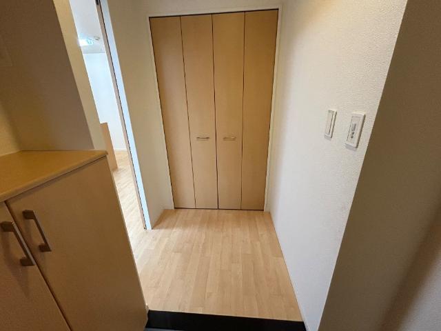拡大写真:Maison de Cherir.Y 1階101の玄関