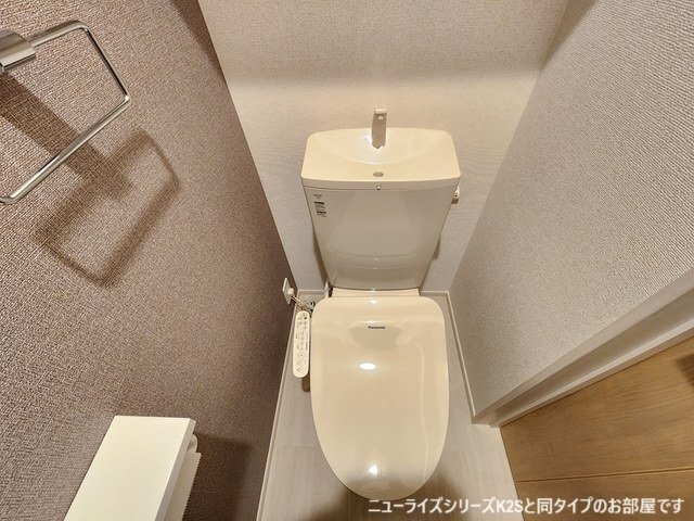 拡大写真:環(たまき) 1階103のトイレもきれいです