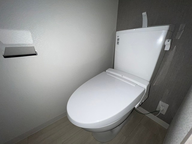 拡大写真:S-RESIDENCE空港通りawesome 1階103のトイレ