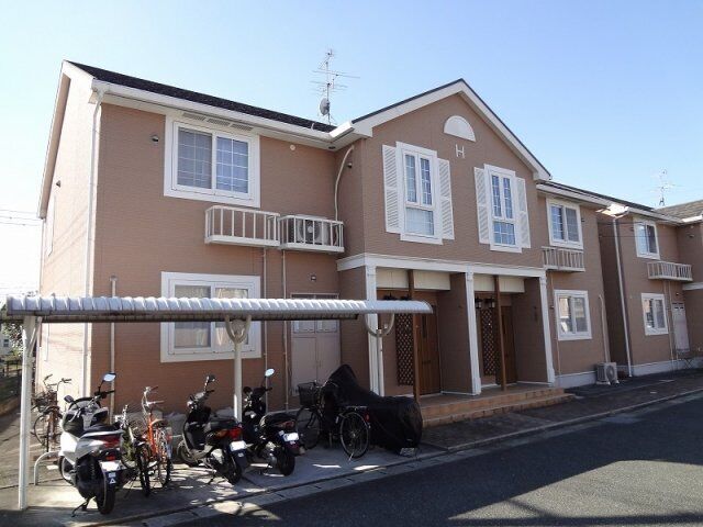 N&YアベニューHの外観