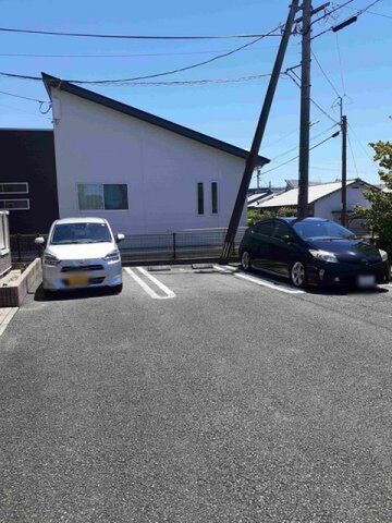 拡大写真：アーベンド 1階101の駐車場です
