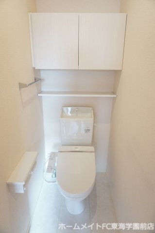 拡大写真:熊本市北区鶴羽田町 3階305のトイレ