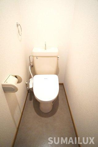 拡大写真:エトワール新地 3階301のトイレ