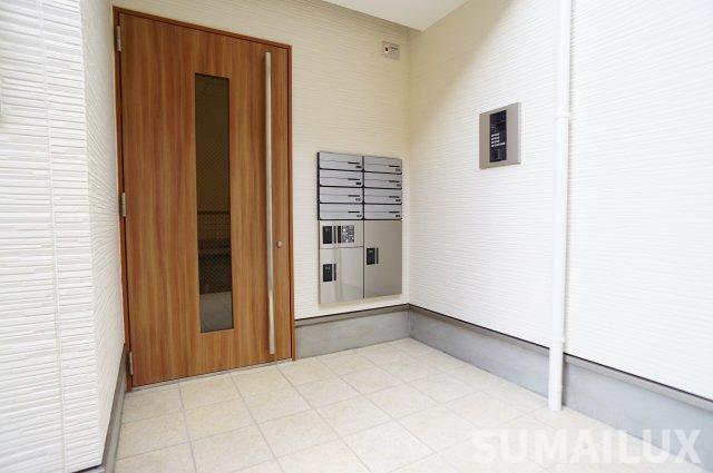 拡大写真:G-smart坪井 1階103のエントランス