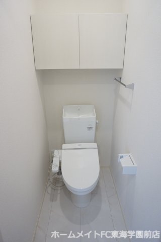 拡大写真:熊本市東区長嶺東5丁目 3階303のトイレ