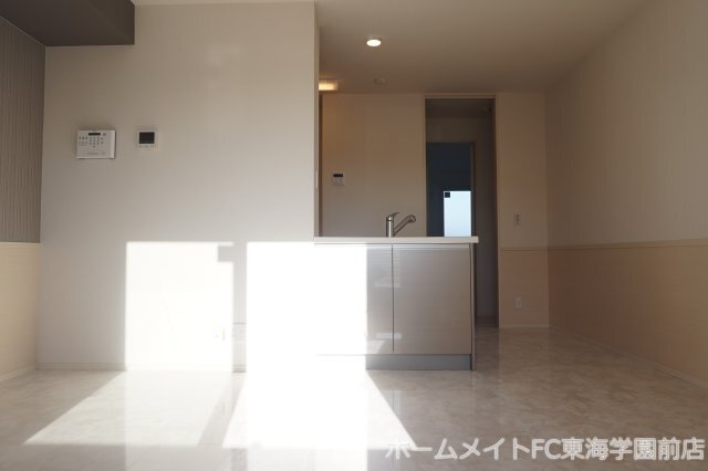 拡大写真:熊本市東区長嶺東5丁目 3階303の居間