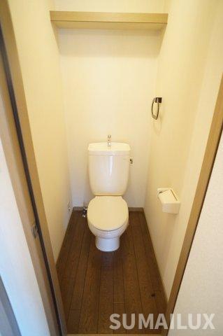 拡大写真:サンガーデン長嶺 1階203のトイレ