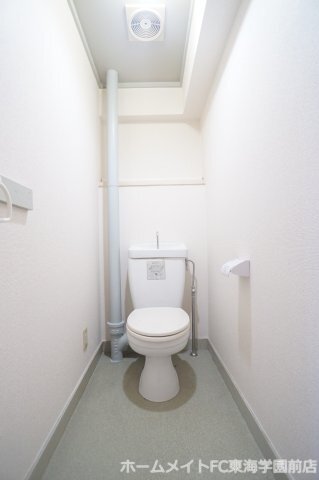 拡大写真:上水前寺クローバービル飛鳥 4階403のトイレ