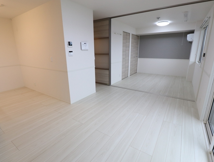 拡大写真:熊本市東区長嶺南8丁目 2階206の居間
