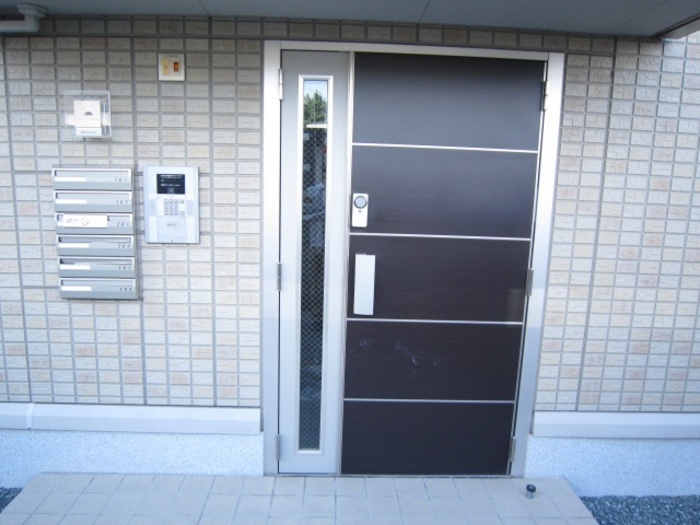 拡大写真：熊本市東区東野３丁目 1階102のエントランス