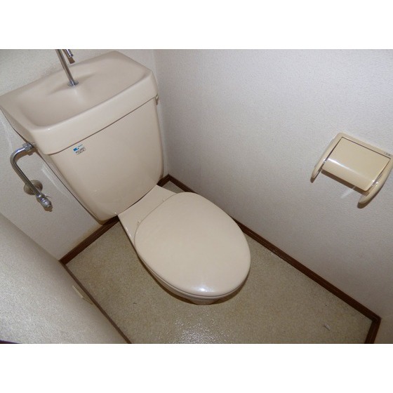 拡大写真:熊本市北区楡木4丁目 1階B-1のトイレ