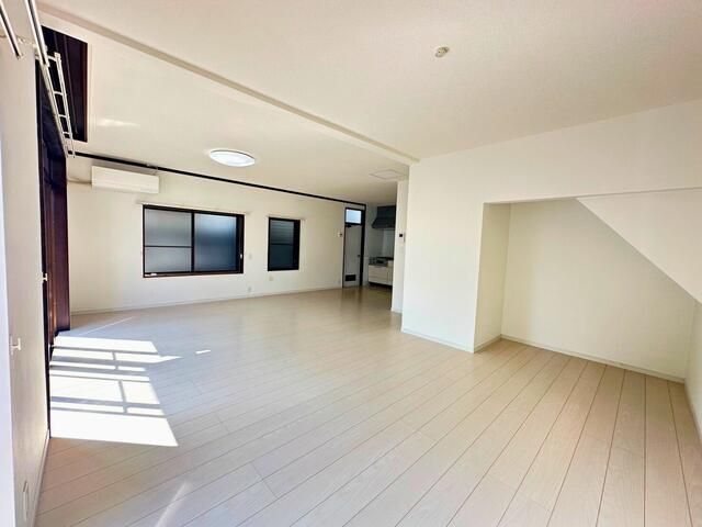 拡大写真:合志市豊岡 戸建 1階1の内装
