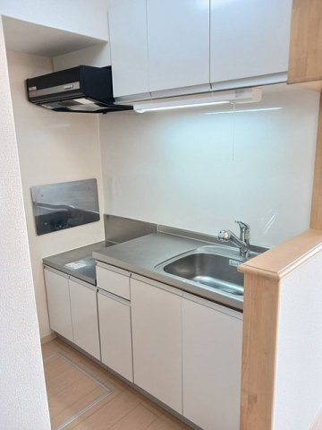 拡大写真:Vent VertⅡ 1階102のお料理しやすいキッチンです