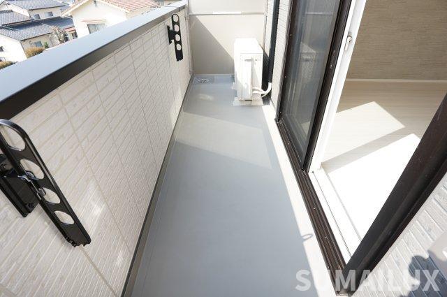 拡大写真:熊本市東区長嶺東4丁目 2階205のバルコニー