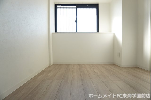 拡大写真:ヒルクレスト水前寺 3階302の洋室