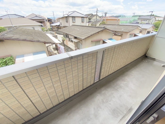 拡大写真:熊本市北区八景水谷3丁目 2階102のバルコニー
