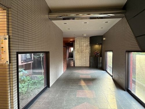 拡大写真:熊本市東区西原1丁目 6階601のロビー