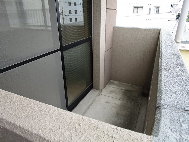 拡大写真:熊本市中央区神水2丁目 4階402のバルコニー
