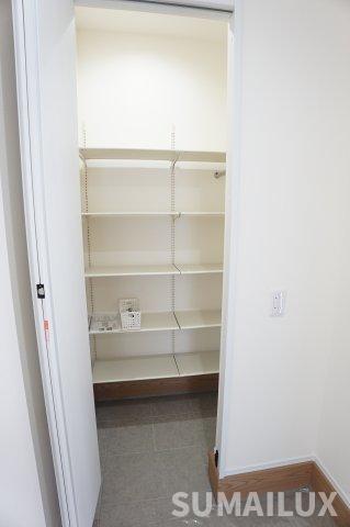 拡大写真:熊本市北区龍田2丁目 1階1の収納