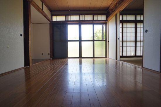 拡大写真:熊本市北区楠野町 1階1の居間