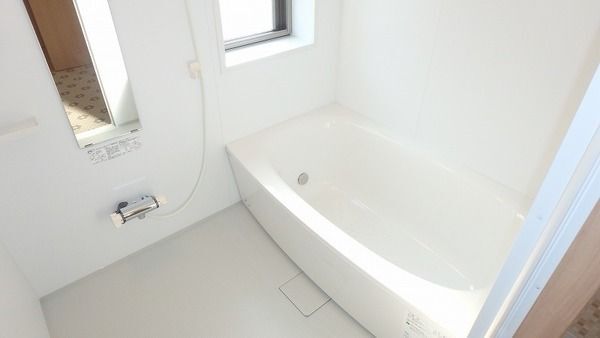 拡大写真:熊本市中央区渡鹿6丁目 8階802の風呂